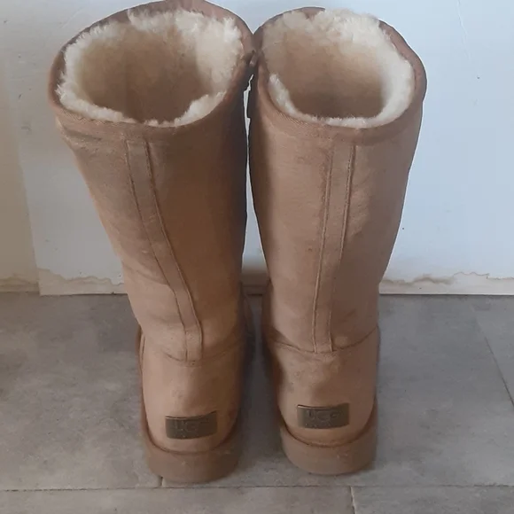 UGG boots size 9 women - Picture 3 of 7